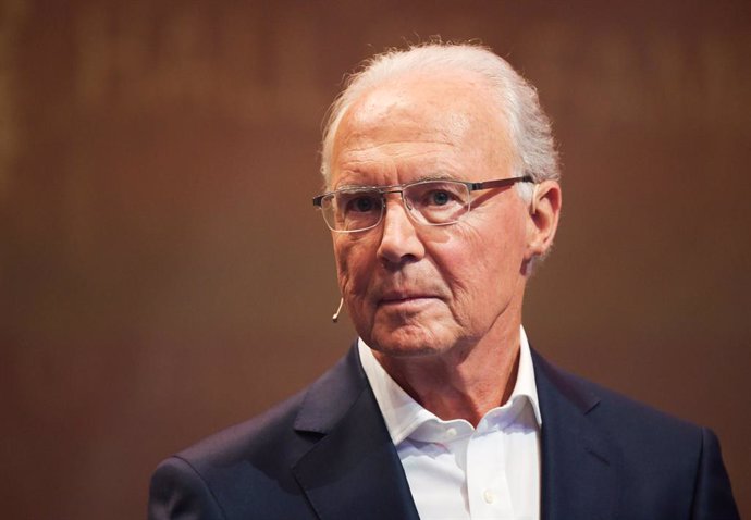 FILED - 01 April 2019, Dortmund: Former German football player Franz Beckenbauer attends the inauguration of the Hall of Fame of German Football in the German Football Museum. Beckenbauer has spoken out in favour of national team coach Joachim Loew afte