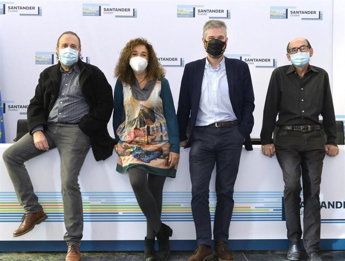 El concejal de Cultura da a conocer el fallo del Premio de las Letras 'Ciudad de Santander'