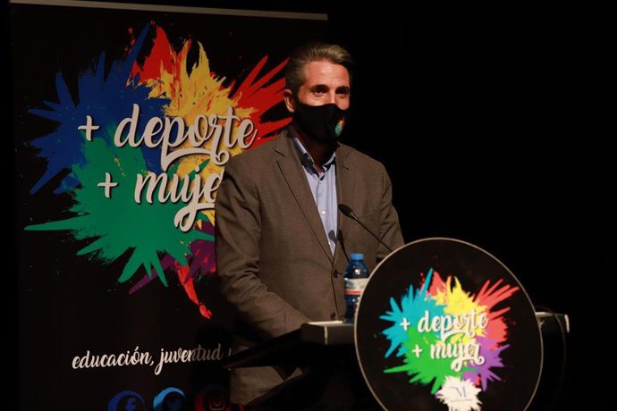 El vicepresidente primero y diputado de Educación, Juventud y Deporte, Juan Carlos Maldonado.