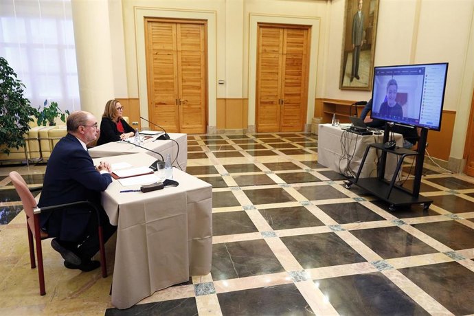 Reunión de trabajo con la Comisaria de la Competencia de la Unión Europea.
