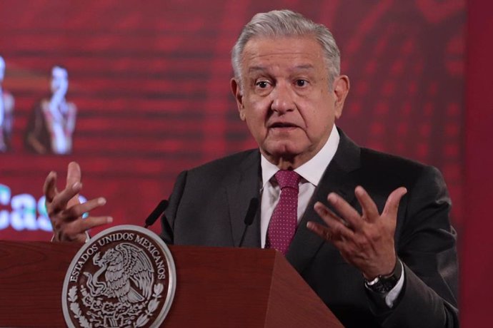 17 November 2020, Mexico, Mexico City: Mexican President Andres Manuel Lopez Obrador speaks during his daily press conference at the National Palace. Photo: Berenice Fregoso/El Universal via ZUMA Wire/dpa