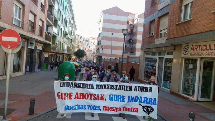 Movilización de mujeres de la margen Izquierda de Bizkaia contra la violencia machista