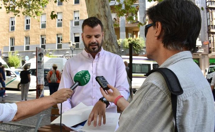 El parlamentario de Adelante Andalucía Jesús Fernández