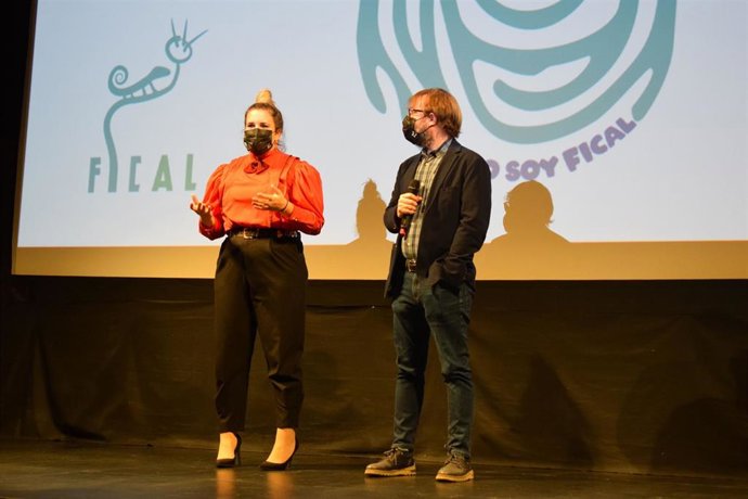 FICAL rinde honores a las raíces del flamenco en Almería con el documental ttarán th