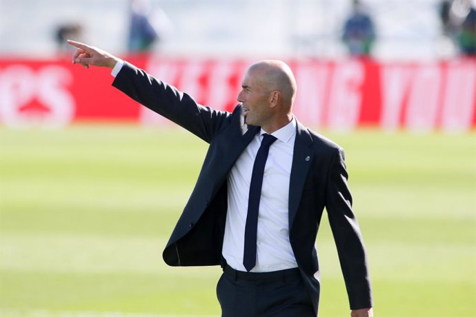 Zinedine Zidane, head coach of Real Madrid, gestures during the spanish league, La Liga Santander, football match played between Real Madrid and SD Huesca at Alfredo Di Stefano stadium on October 31, 2020, in Valdebebas, Madrid, Spain.