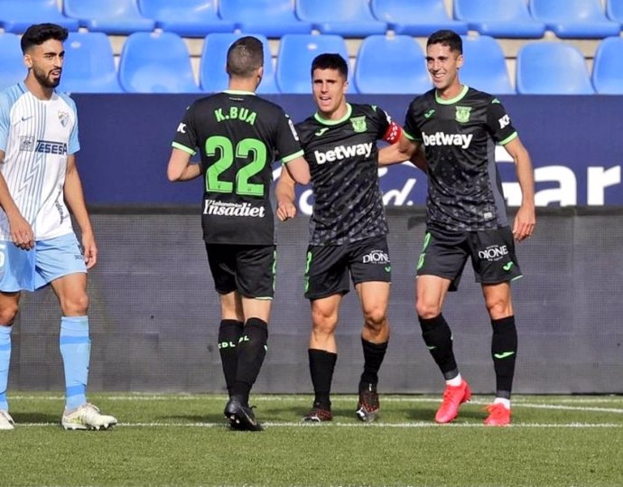 El Leganés vence al Málaga por 1-2