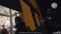 Detenidos en Sevilla los dueños de un bar que seguía funcionando de madrugada con el cierre bajado