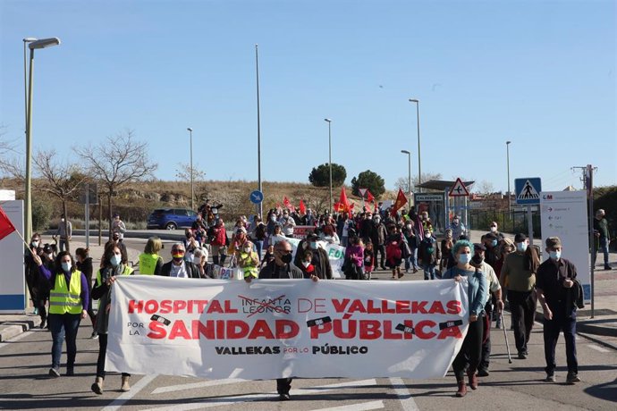 Vecinos De Vallecas Se Movilizan Hasta El Infanta Leonor Para Exigir Que La Comunidad Refuerce 7143