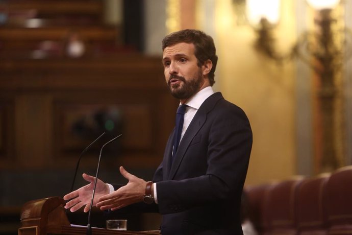 El líder del PP, Pablo Casado, durante su intervención en el pleno de Debate de totalidad del Proyecto de Ley de Presupuestos Generales del Estado para el año 2021, en el Congreso de los Diputados de 2020. El Gobierno de coalición afronta desde hoy  el 