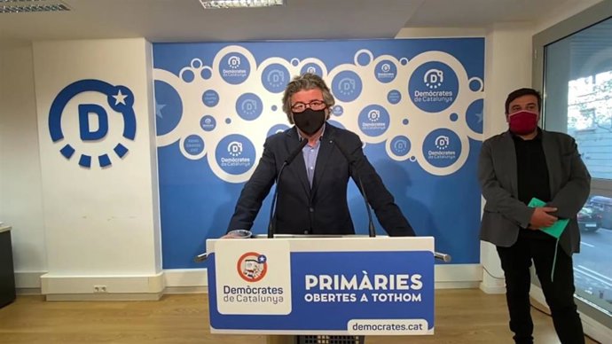 El portavoz de Demcrates, Toni Castell, en rueda de prensa telemática.