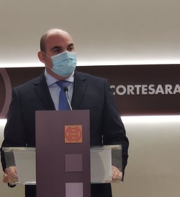 El diputado portavoz del PP en Comercio y Turismo en las Cortes de Aragón, Juan Carlos Gracia.