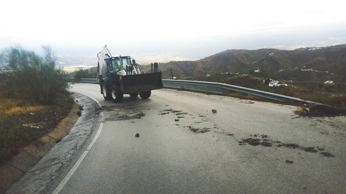 Carretera de titularidad de la Diputación de Málaga afectada por el temporal de 2019