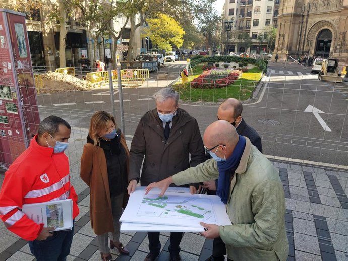 El Ayuntamiento comienza las obras para peatonalizar la plaza Santa Engracia.