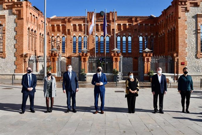 Director Del Programa 5G De MWCB, Eduard Martín; La Presidenta De La Dip. De Tarragona, Noemí Llauradó; L'alcalde De Tarragona, Pau Ricom; El Conseller De Polítiques Digitals , Jordi Puigneró; Rectora De La Universitat Rovira I Virgili, María José Figue