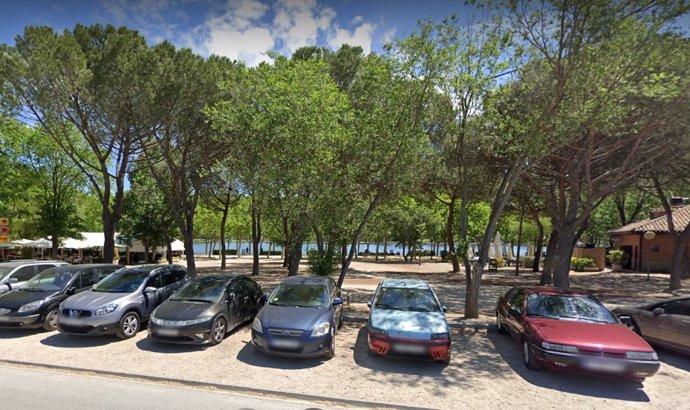 Zona donde adolescentes roban con violencia a una mujer de 51 años, junto al lago de la Casa de Campo de Madrid