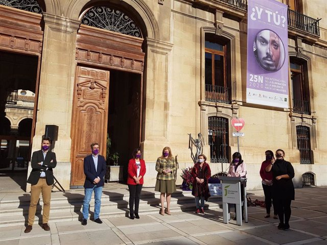 Acto de la Diputación de Jaén con motivo del Día Internacional para la Eliminación de la Violencia hacia las Mujeres.