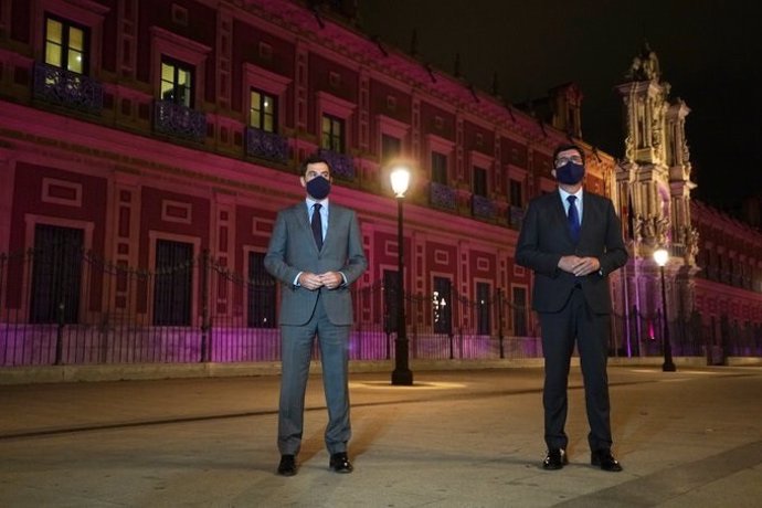 La Junta de Andalucía ilumina la fachada de San Telmo con motivo del día contra la violencia de género