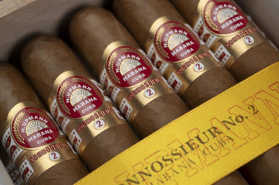 Habanos, S.A., a través de su distribuidor exclusivo para Alemania, Austria y Polonia, Fifth Avenue Products Trading-GmbH, ha presentado en primicia mundial la nueva vitola H. Upmann Connossieur No.2 (cepo 51 x 134 mm de largo).