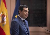 Moreno critica que el Gobierno intente "impedir" a las CCAA bajar impuestos por "exigencia" de ERC