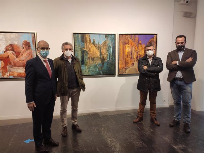 Javier Iglesias, Alfonso Cuñado, Eduarzo Azofra y David Mingo, de izquierda a derecha, en la exposición 'Caleidoscopio' en La Salina de Salamanca.