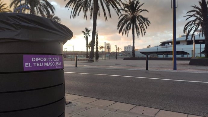 El Port de Tarragona se une a una campaña contra la violencia machista con motivo del 25N.