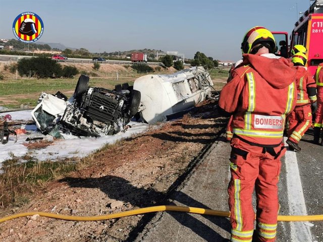 Accidente de camión con mercancías peligrosas