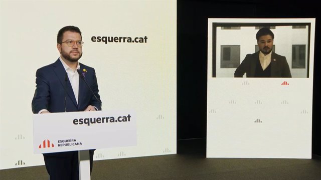 El vicepresident de la Generalitat, Pere Aragonès, i el portaveu d'ERC al Congrés,  Gabriel Rufián, en una roda de premsa telemàtica.