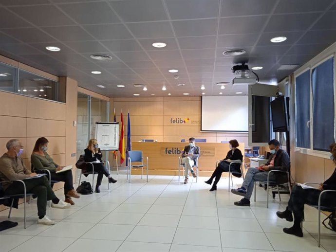 Reunión de la Comisión Activa para la Igualdad entre hombres y mujeres del IMAS.