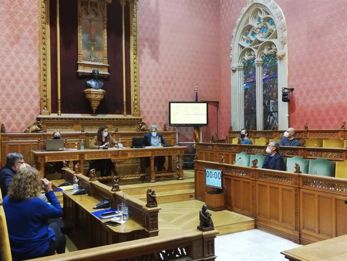 Reunión del Consell de Mallorca con el Foro para la Reconstrucción de Baleares para presentar los presupuestos.