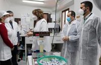 Susana Díaz pide a la Junta apoyo para las empresas del sector navideño y llama a consumir productos andaluces