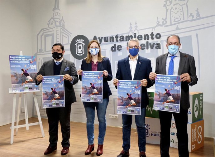 Presentación en el Ayuntamiento de Huelva de los Campeonatos de España Absoluto y Minibádminton (categoría Sub-11).