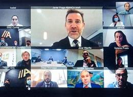 Representantes de Abanca mantienen un encuentro telemático con el sector pesquero