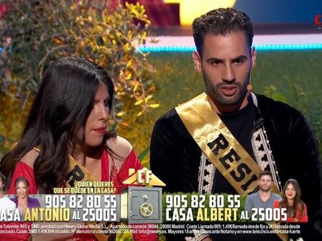 ISA PANTOJA Y ASRAF BENO