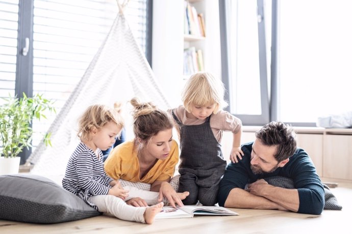 Los niños son como esponjas para aprender idiomas, ¡aprovecha esta oportunidad en casa!