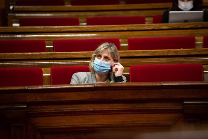 La consellera de Salut de la Generalitat, Alba Vergés, en una sesión de control al Govern en el Parlament, en Barcelona, Catalunya (España), a 4 de noviembre de 2020. Durante este pleno, el Ejecutivo catalán responderá, entre otras, a cuestiones relacio