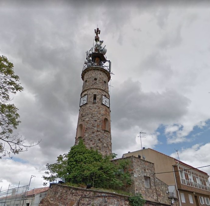 Torre de la Plaza de Italia en Cáceres