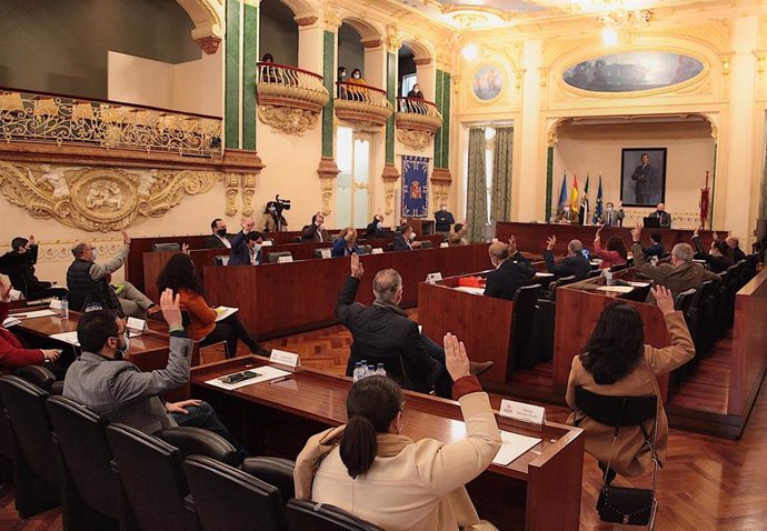La Diputación de Badajoz celebra pleno ordinario