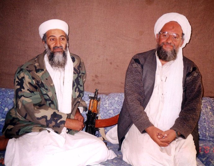 Usama bin Laden y Ayman al Zawahiri