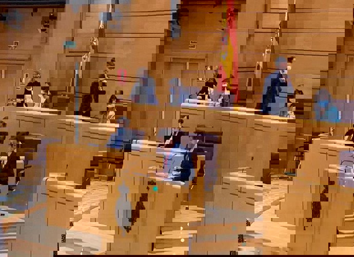 El portavoz de Comercio en el Senado, Jesús González