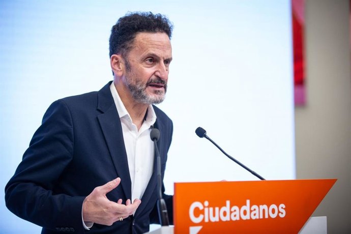 El portavoz adjunto de Ciudadanos en el Congreso de los Diputados, Edmundo Bal, en una rueda de prensa en la sede del partido.