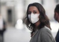 Arrimadas replica a Sánchez: "Lo que no se merecen los españoles es que su futuro lo decidan Otegi y Junqueras"