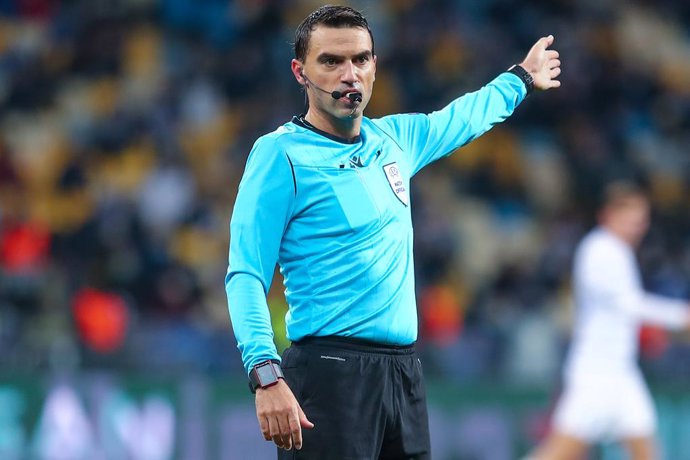 Referee Ovidiu Hategan during the UEFA Champions League, Group Stage, Group G football match between Dynamo Kiev and Juventus on October 20, 2020 at NSK Olimpiyskiy in Kiev, Ukraine - Photo Andrey Lukatsky / Orange Pictures / DPPI