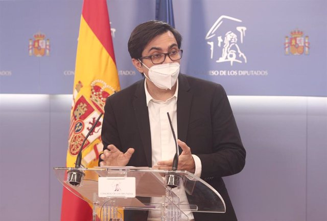 El secretario primero del Congreso de los Diputados, Gerardo Pisarello, ofrece una rueda de prensa tras la reunión de la Mesa del Congreso, en Madrid (España), a 11 de noviembre de 2020.