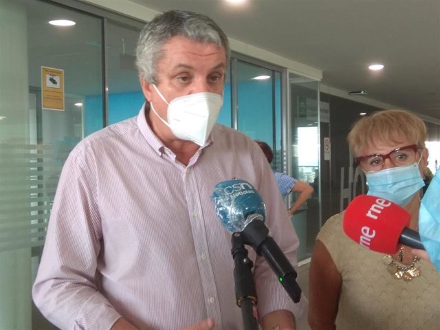 El delegado territorial de Salud y Familias en Almería, Juan de la Cruz Belmonte