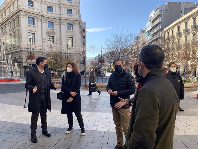 Comparecencia informativa del PSOE en Puerta Real