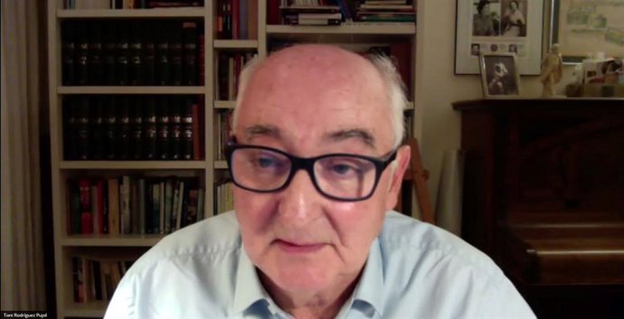 El periodista Toni Rodríguez Pujol presenta telemticament la seva tercera novella, 'Aquella Colla de Fills del 68', en qu recrea la 'Intifada del Bess' de 1990