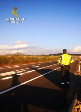 La Guardia Civil Investiga A Una Conductora Que Superaba En 91 Km/H. La Velocidad Máxima Permitida En Una Vía Interurbana