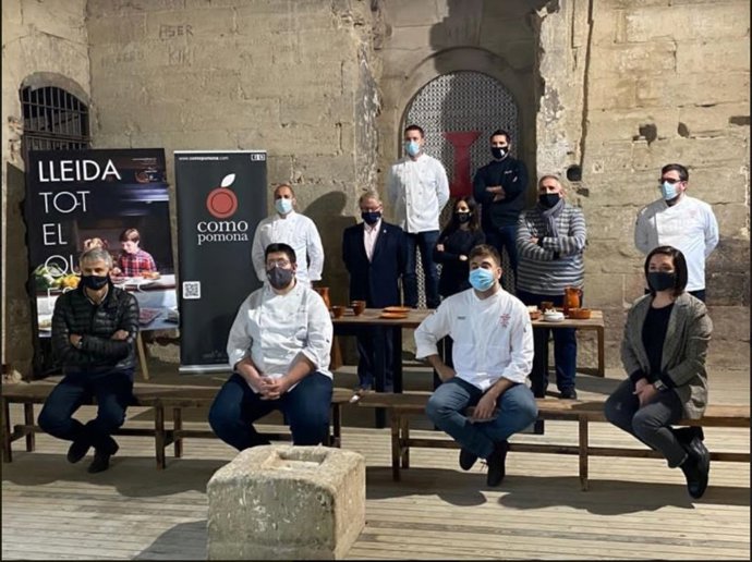 Restauradores y colaboradores de la campaña 'early bird dinners'