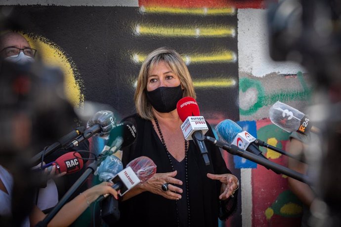 La alcaldesa de L'Hospitalet de Llobregat, Núria Marín, realiza declaraciones ante los medios de comunicación. En L'Hospitalet de Llobregat (Barcelona/Cataluña/España) a 14 de septiembre de 2020. Este lunes 14 de septiembre es el prime