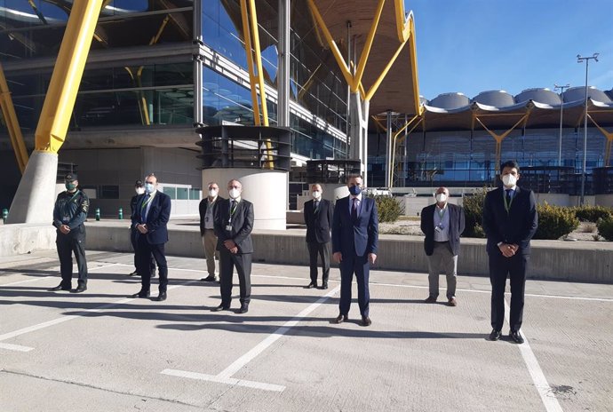 Franco Visita As Instalaciones Del Aeropuerto Adolfo Suárez Madrid-Barajas